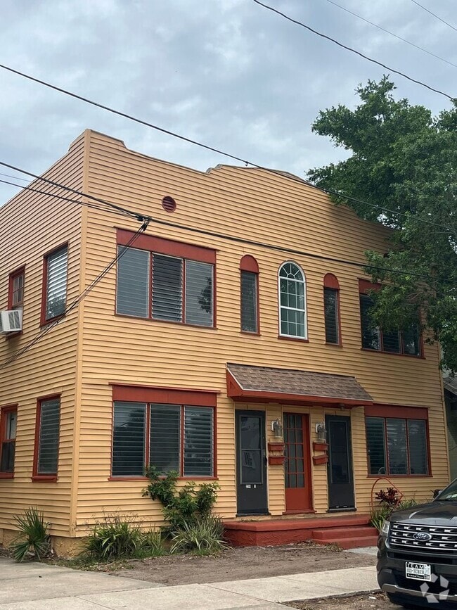 Building Photo - 214 Fremont Ave Unit #1 Rental