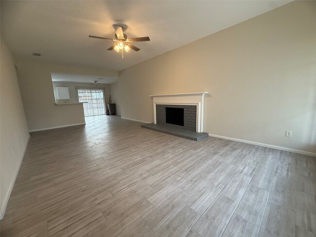 Photo - 18074 Glenledi Dr