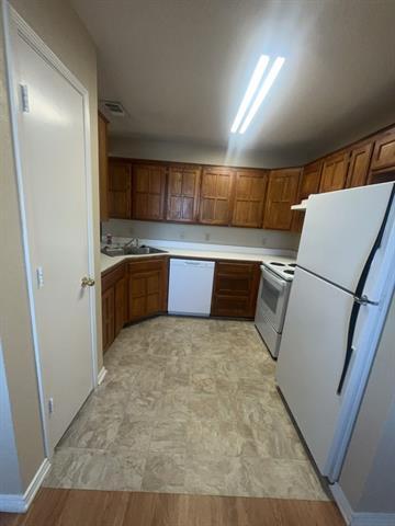 Photo - 125 SW Johnson Ave Unit 30