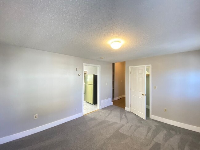 Photo - 7 Commercial St Unit A