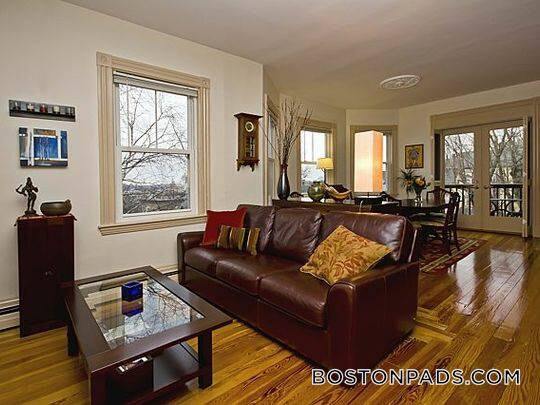 Photo - 18 Sunset St Unit 3