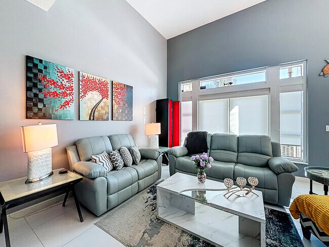 Photo - 450 N Federal Hwy Unit 103