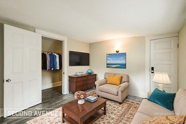 Photo - 459 S 41st St