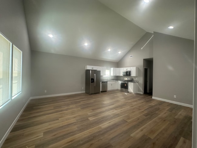 Photo - 2612 Boulevard Pl Unidad B