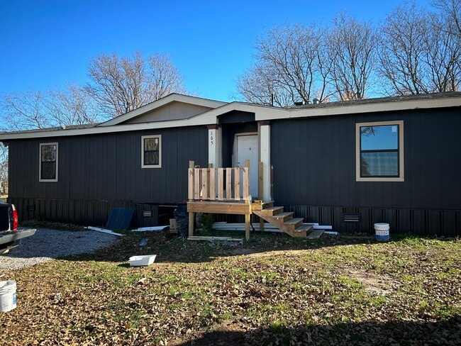 4 Bedroom 2 Bath - 4 Bedroom 2 Bath House