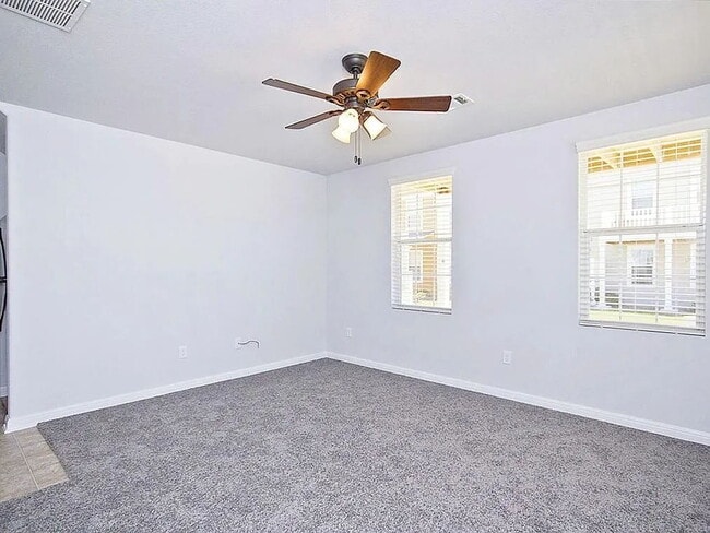 Photo - "Chic & Cozy 1-Bedroom Retreat in San Marcos – Ideal 500 Sq Ft Living!"