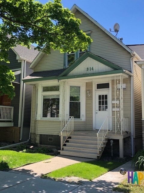 Building Photo - 2914 N Richmond St Unit 1 Rental