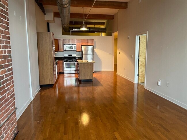 Photo - 160 Fremont St Unit 208