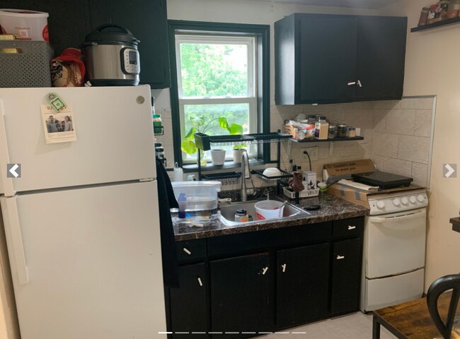 Building Photo - 178 Brighton Ave Unit 10