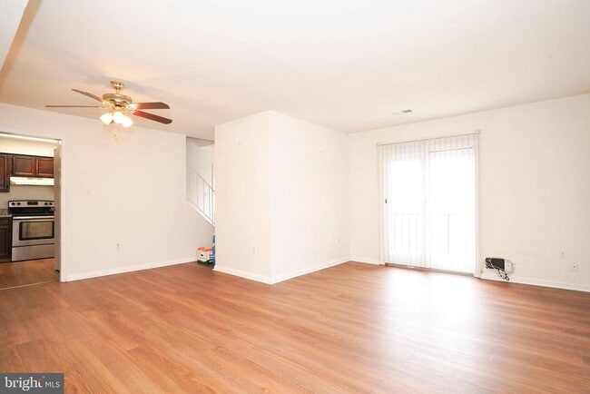 Photo - 4570 Conwell Dr