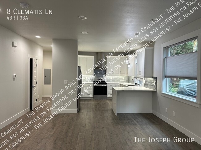 Photo - 8 Clematis Ln