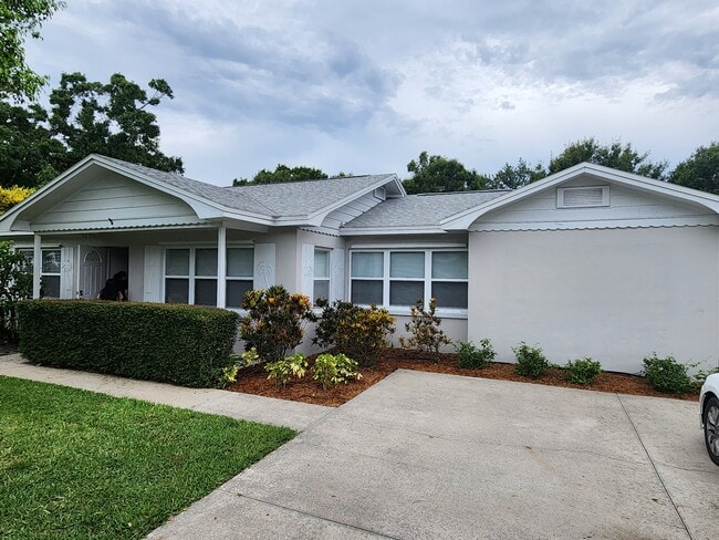 Photo - 1719 27th Ave Casa