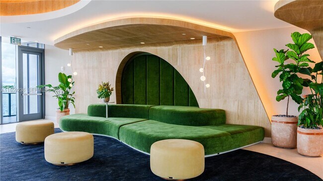 Photo - 700 NE 24th St Unit 3605