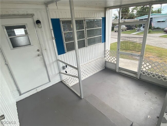 Photo - 139 Amber Ave