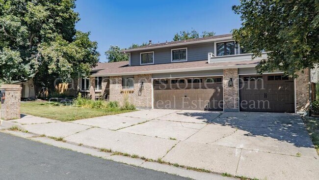 Photo - 3427 Clubheights Dr