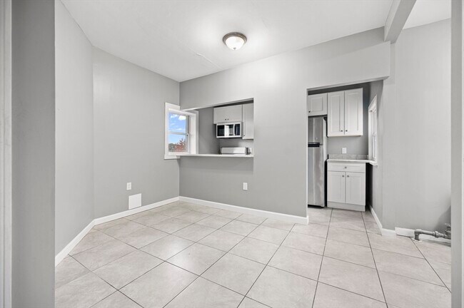 Photo - 276 Washington Ave Unidad 2