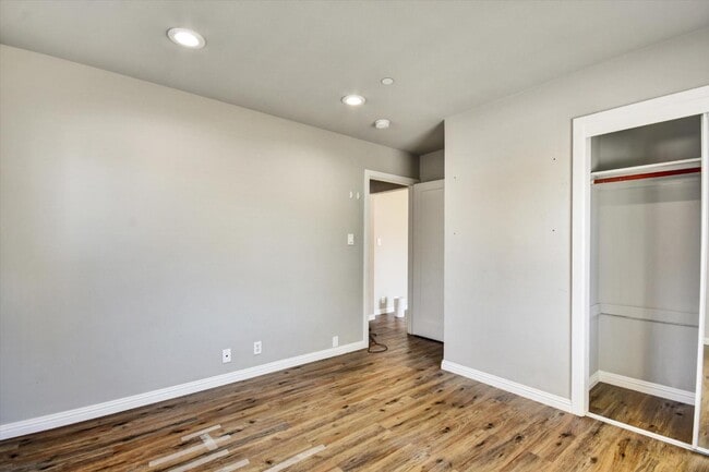 Photo - 15107 Woodard Rd