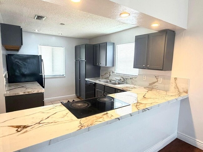 Photo - 3808 Inlet Cir