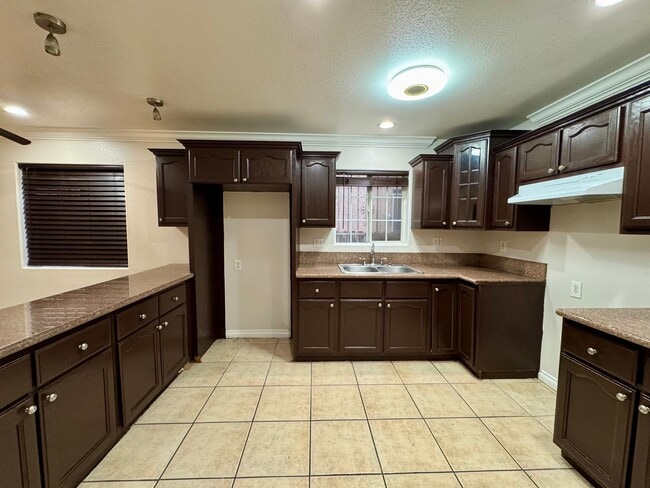 Photo - 10524 S Avalon Blvd Unit 10524