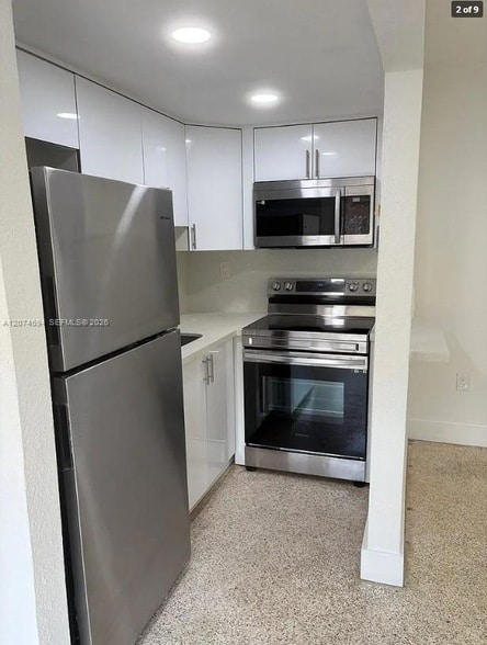 Photo - 1811 NW 19th Terrace Unidad 8