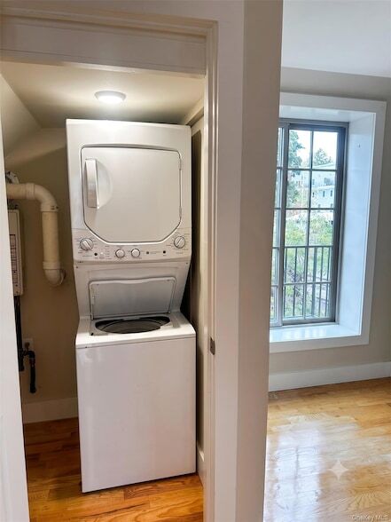 12 Main St Unit 2F