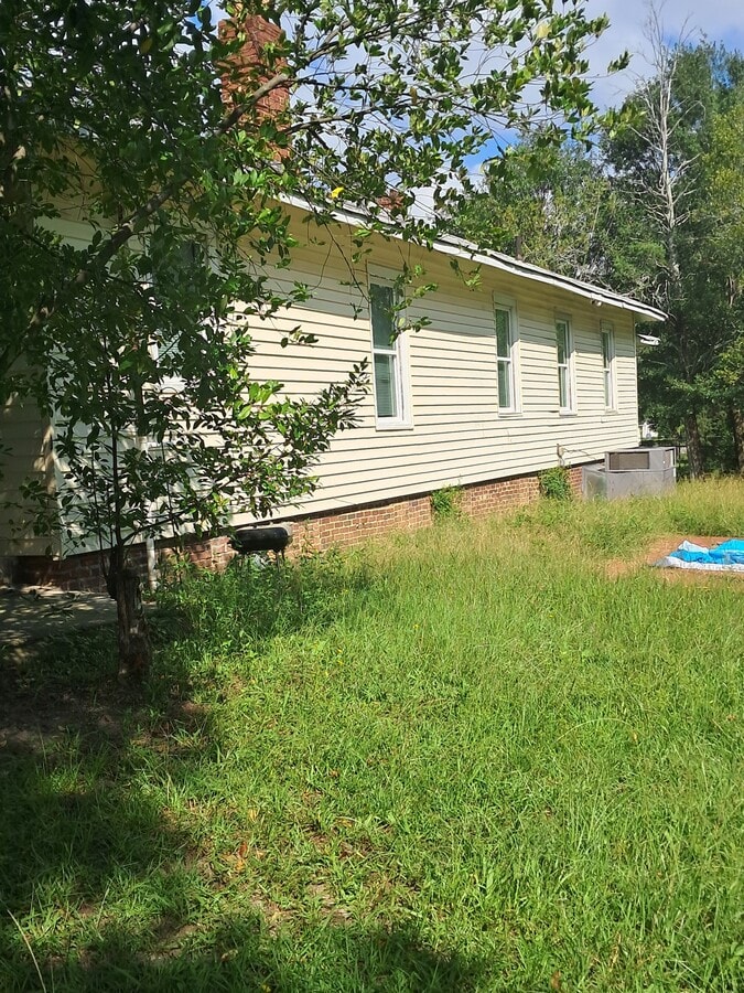 Photo - 700 Summit Ave