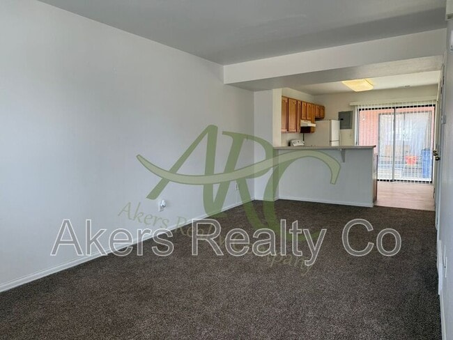 Photo - 1401 E 19th St