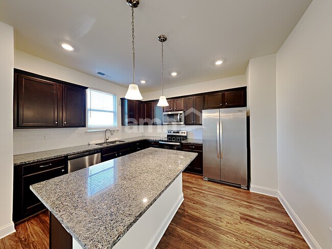 Photo - 78 Hickory Ct