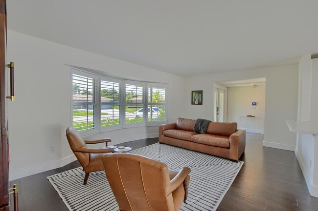 Photo - 1167 SW 13th Dr