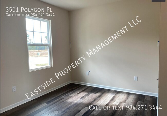 Photo - 3501 Polygon Pl