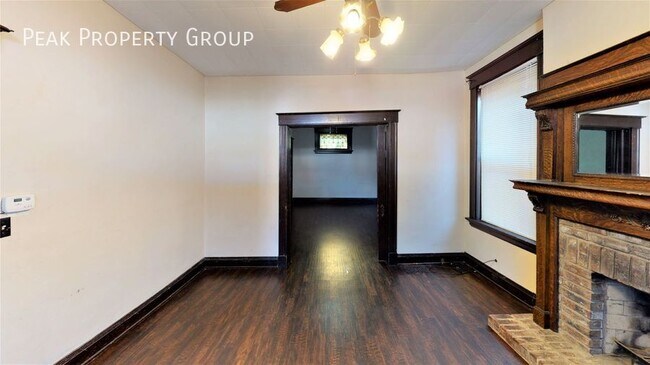 Photo - 2354 Stratford Ave