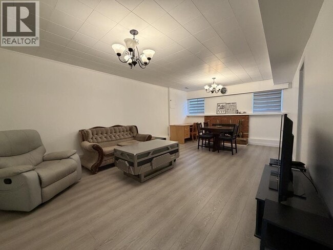 7071 Cavelier Ct