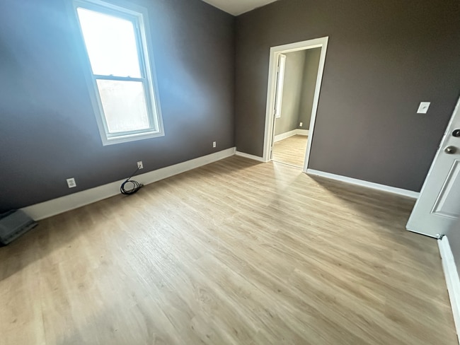 Photo - 12 Dawson St Unidad D