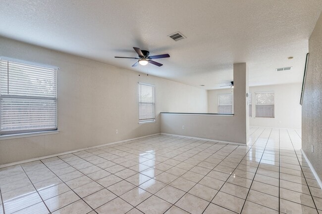 Photo - BEAUTIFUL 4-BEDROOM HOME NEAR UTSA