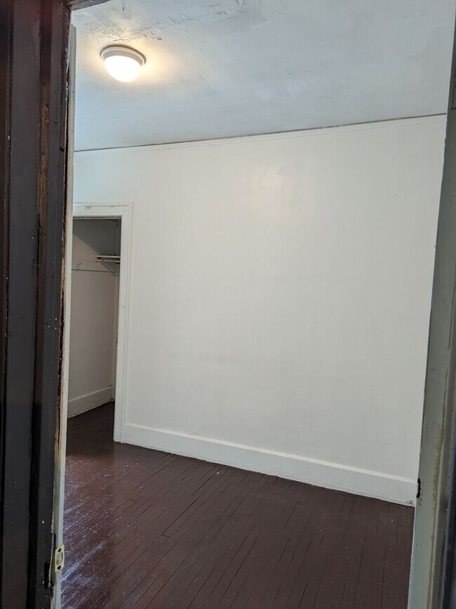 Photo - 2 bedroom 1st floor flat Detroit Central area