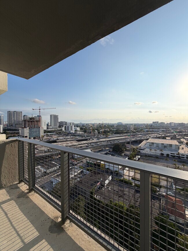 Photo - 1480 Biscayne Blvd Unit 1122