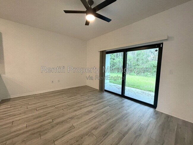 Photo - 560 Nimitz Blvd