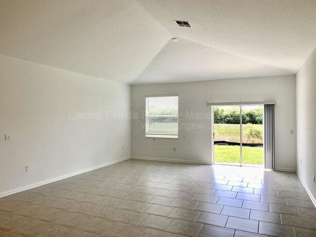 Photo - 125 Pineywoods St