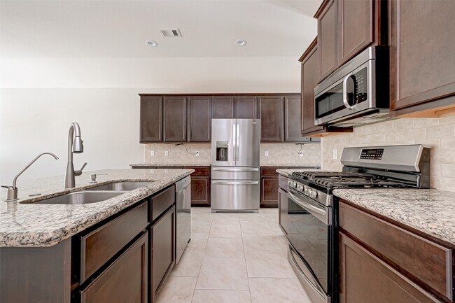 Photo - 8402 Coral Cove Pass Ln