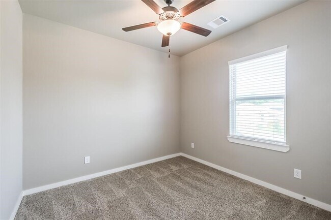 Photo - 117 Wickersham