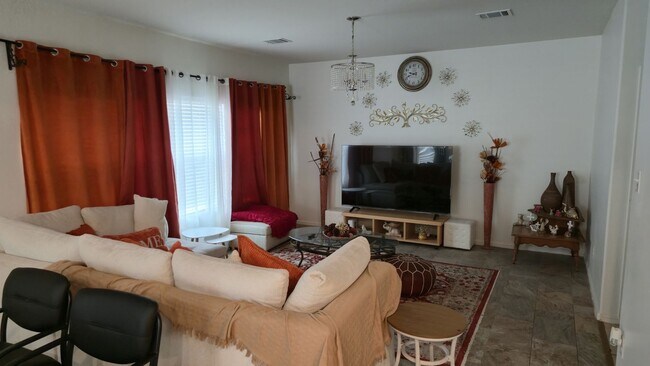 Photo - 8037 Crimea Ln