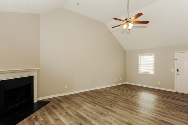 Photo - 812 Overlook Trail