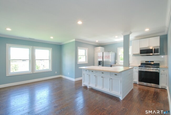 Photo - 58 Myano Ln Unit 2