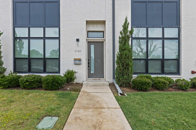 3138 Wayside Ave