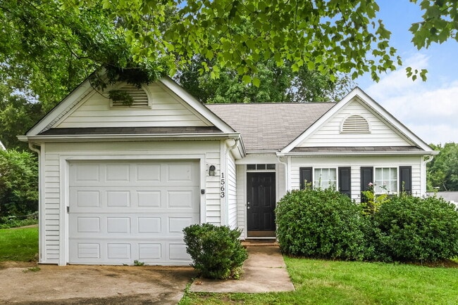 Building Photo - 1563 Hollow Maple Dr Rental