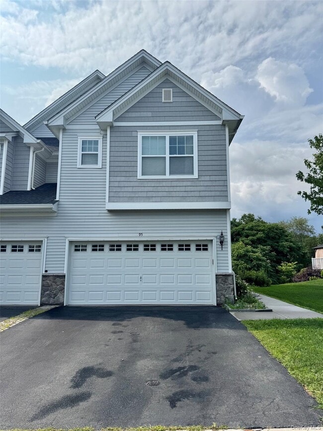 Photo - 95 Meadow View Dr