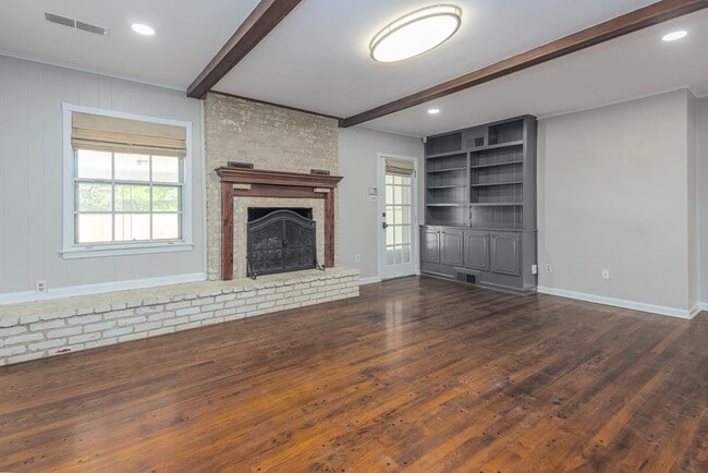 Photo - 1539 Brookside Dr