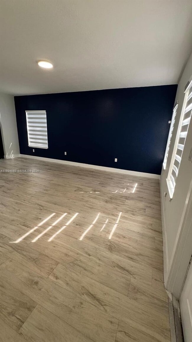 Photo - 22175 Miami Ave