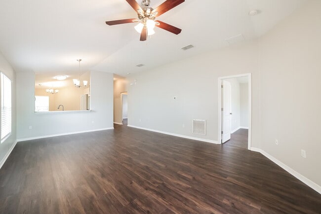 Photo - 7329 Lumber Port Dr