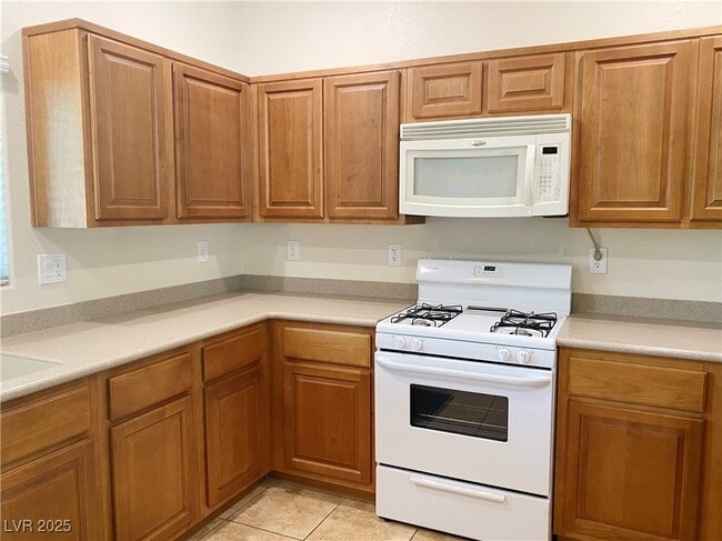 Building Photo - 4821 Longshot Dr Rental